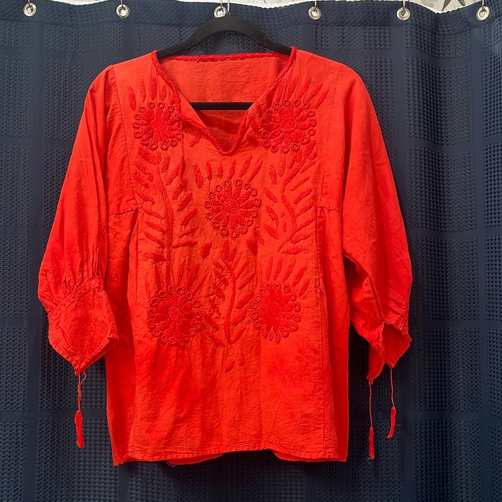 Women’s linen shirt (used)